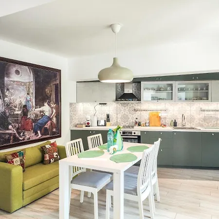 The Puzzle Apartment