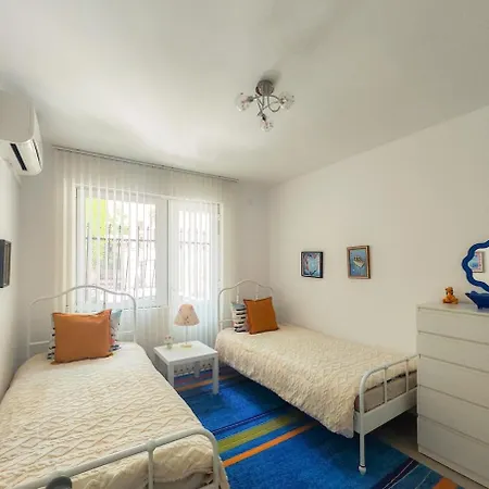 Apartment The Puzzle *